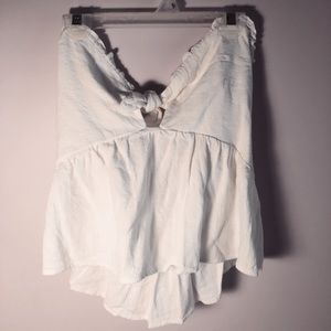 LA Hearts Strapless Keyhole Top